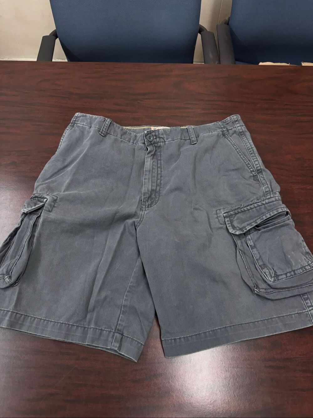 G.H. Bass Earth Grey Mens Cargo Shorts Size 36